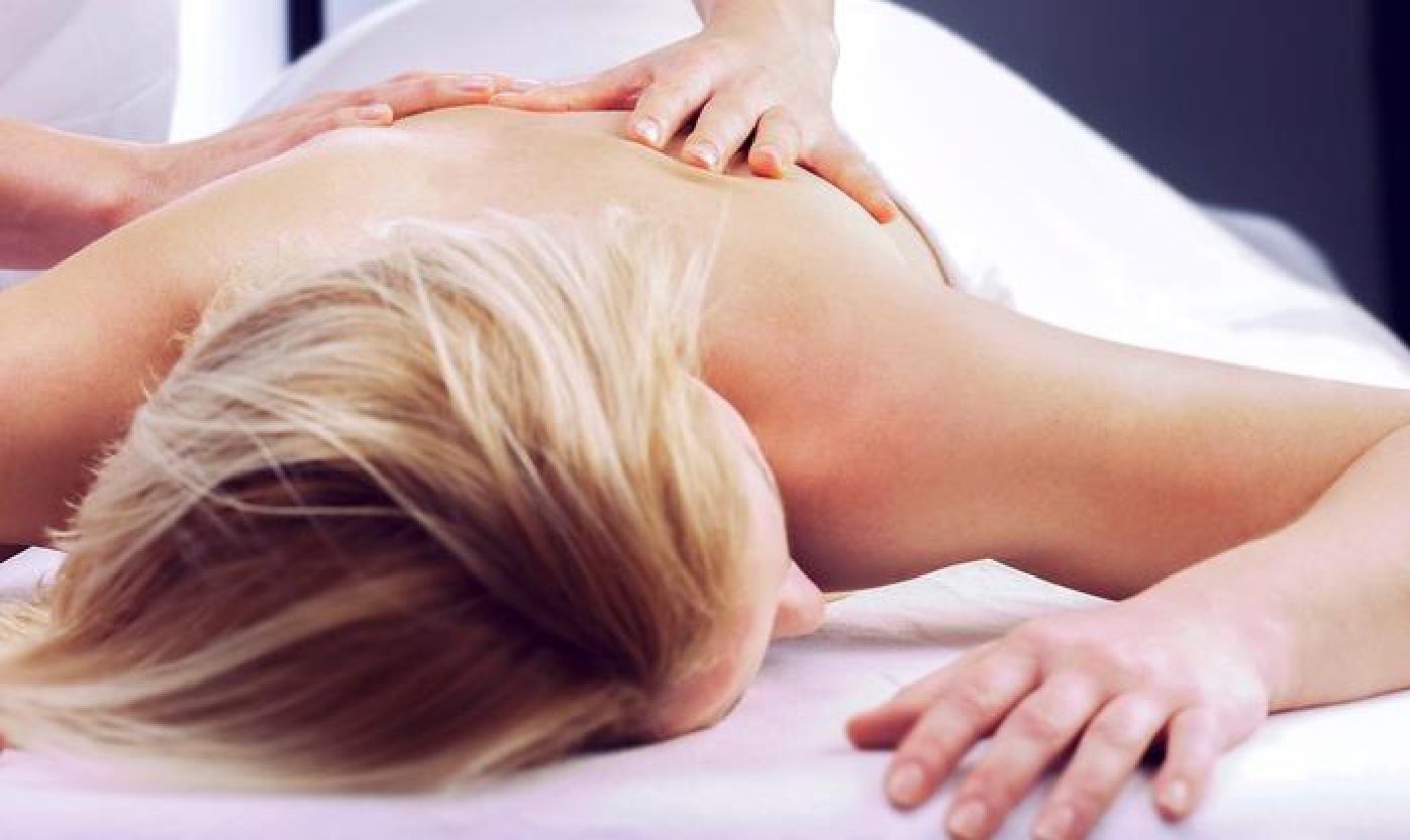Ryg massage, dybdegående massage